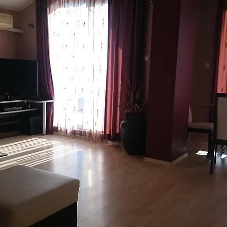 Хотел Bona Dea Club