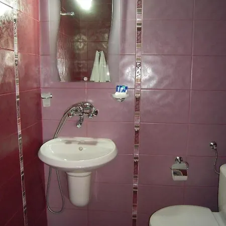 Хотел Bona Dea Club